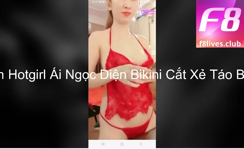 Ảnh Hotgirl Ái Ngọc Diện Bikini Cắt Xẻ Táo Bạo 7