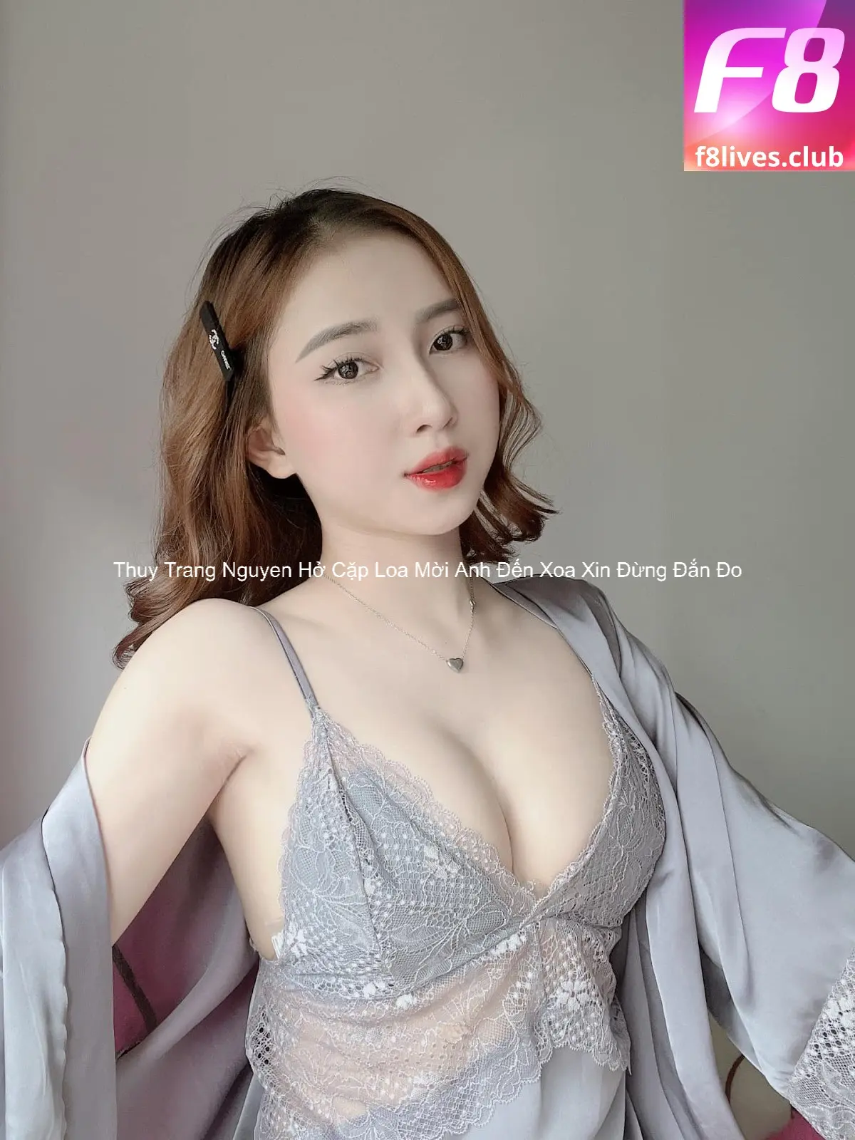 Thuy Trang Nguyen Hở Cặp Loa Mời Anh Đến Xoa Xin Đừng Đắn Đo 6